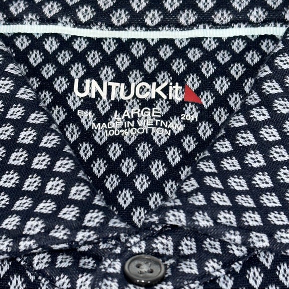 💙UNTUCKIT Men's Polo Golf Shirt - Geometric Design - Large (Slimmer Fit) NWOT - Picture 4 of 16